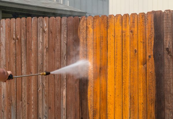 Fence Power Washing in Kihei
