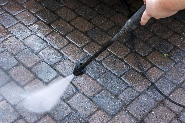 Patio Pressure Washing in Kihei