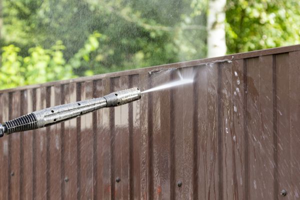 Vinyl Fence Cleaning in Kihei