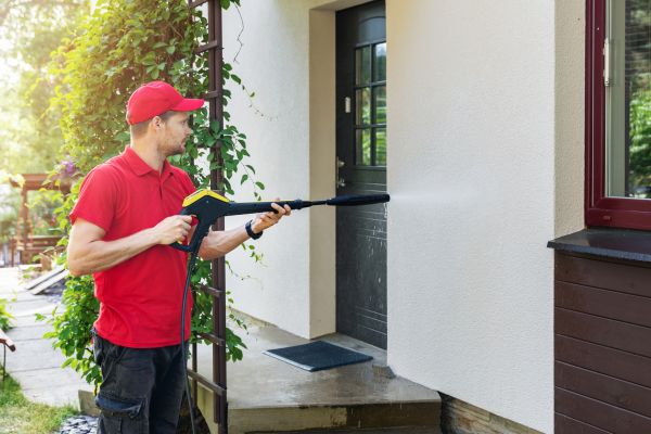 Building Exterior Cleaning in Kihei