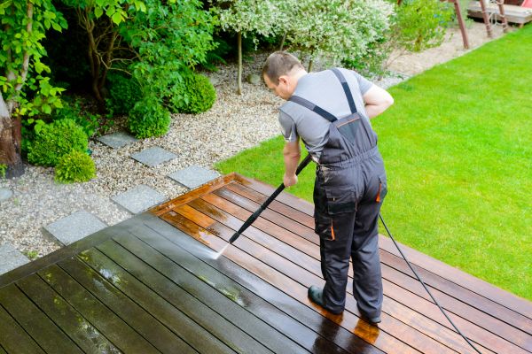 Deck And Patio Cleaning in Kihei