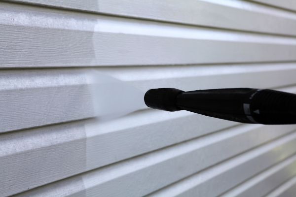 Condo Siding Power Washing in Kihei