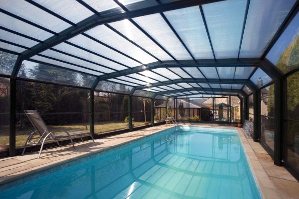 Pool Enclosure Washing in Kihei