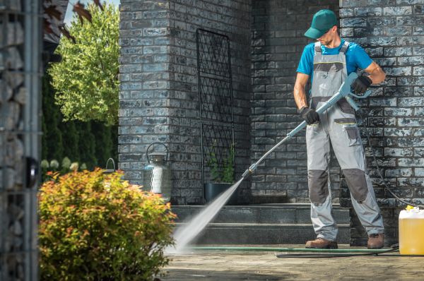 Outside House Cleaning in Kihei