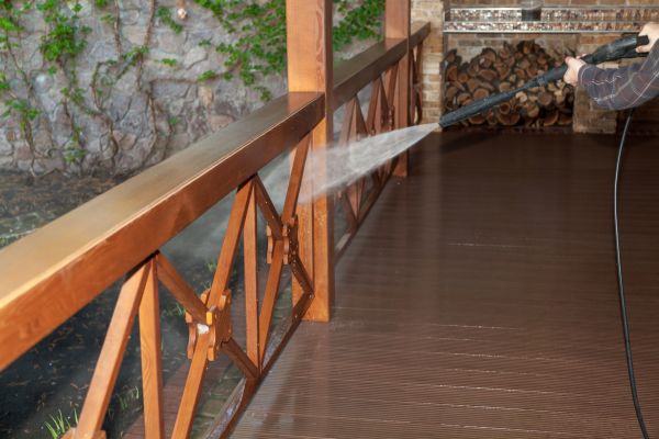 Porch Dirt Removal in Kihei
